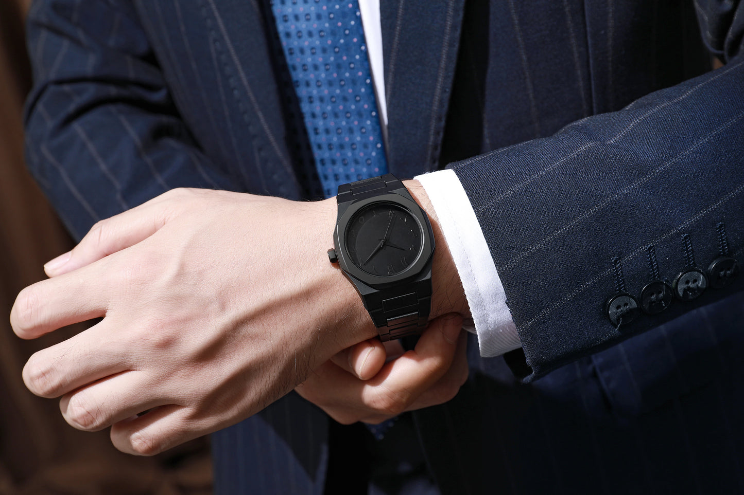 Modern Minimalist Personality Creative All-black Men's Watch Arabic Digital Sports Leisure Quartz Watch Unique Design Watch