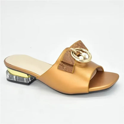 New Fashion Ladies Shoes and Sandals Plus Size Women Shoes 43 Italian Women Party Pumps Decorated with Rhinestone Ladies Shoes