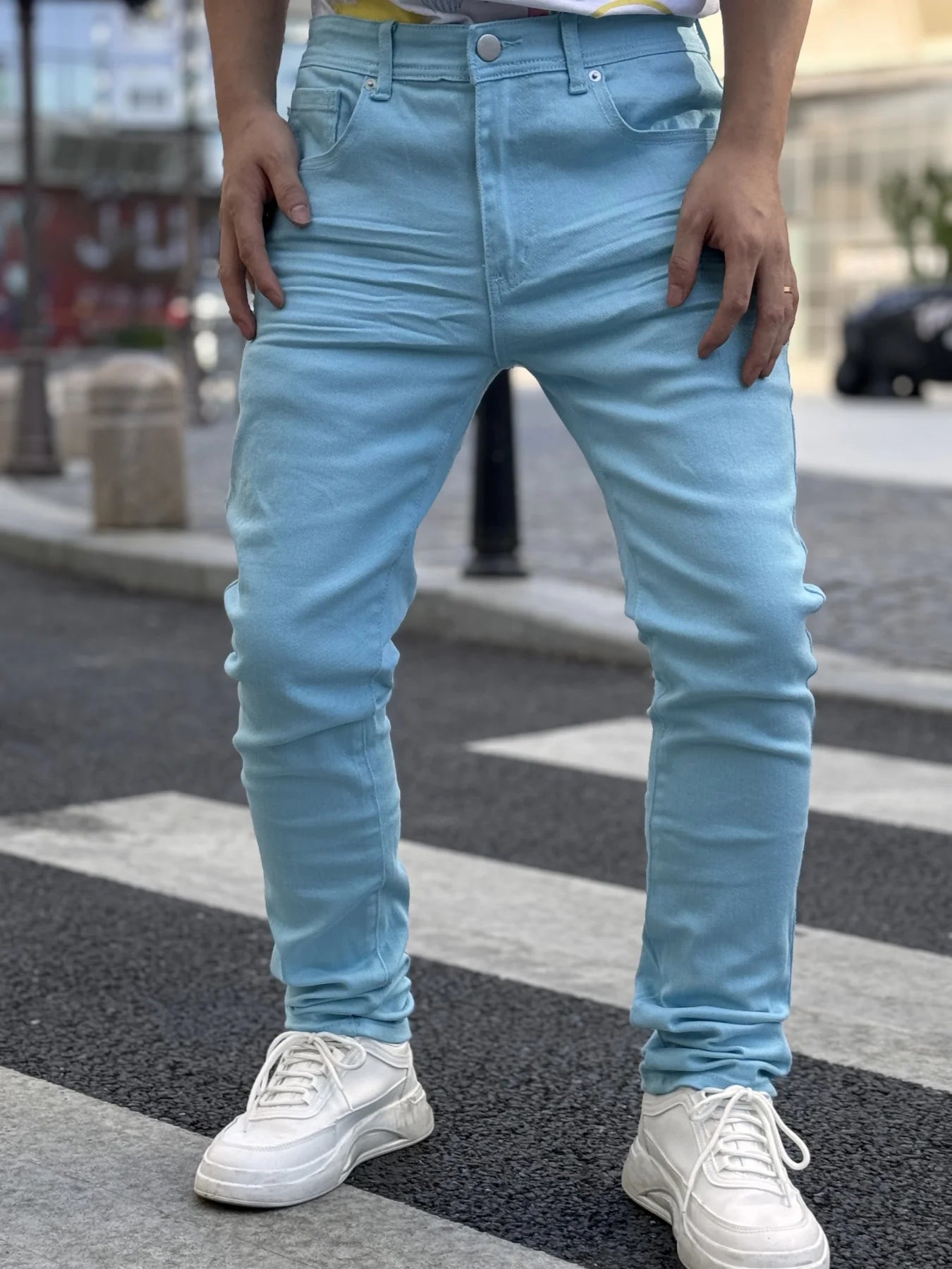 Best Selling And Popular Men's Casual Jeans For All Occasions  Made Of High Quality Denim  Providing Breathability And Comfort